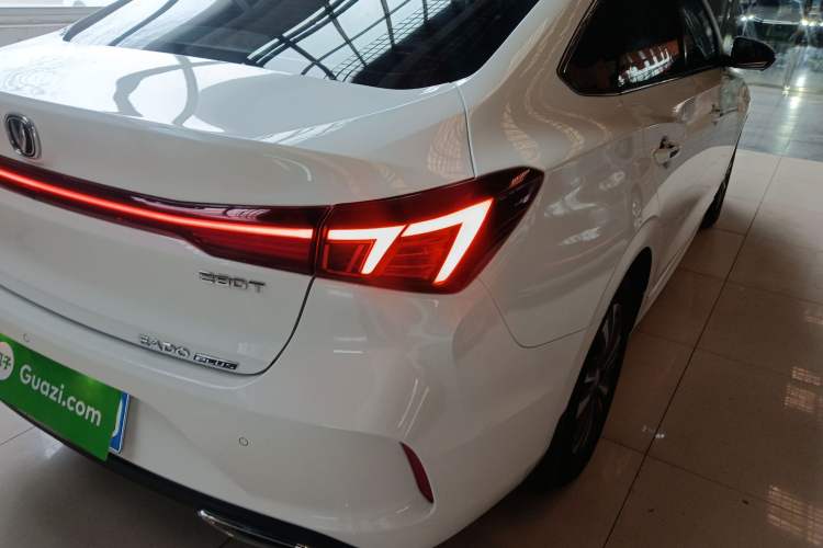 Used Changan Eado 2024 PLUS Blue Whale NE 1.4T GDI DCT High-Energy Edition
