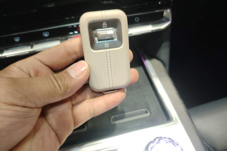 Used Zeekr 9X 2025 Max Edition Vehicle Key