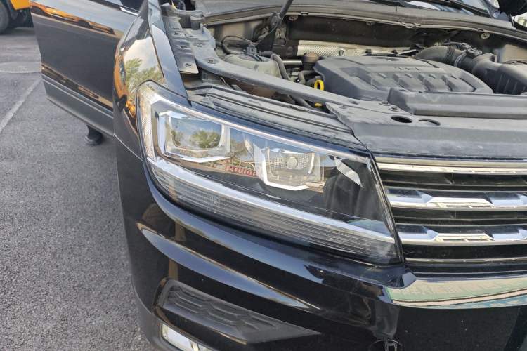 Used Volkswagen Tiguan L 2019 330TSI Automatic Two-Wheel Drive Luxury Edition China VI Standard