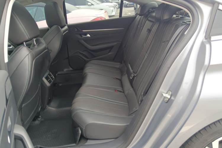 Used Peugeot 508 2023 508L 400THP Driving Flagship Edition Left Rear Seat