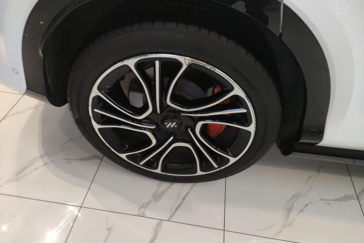 Used IM LS7 2024 90 kWh Max Elite Rear-Drive Version