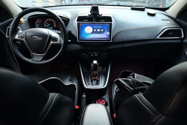 Used Ford Escort 2015 1.5L Automatic Fashion Model