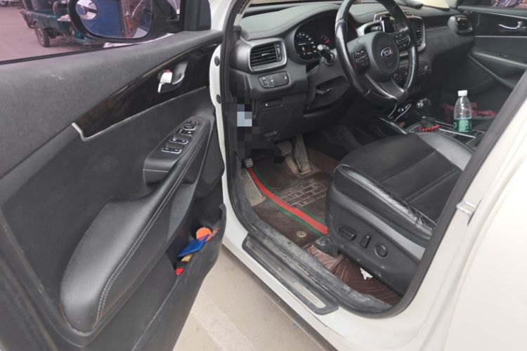 Used Kia Sorento 2015 Sorento L 2.4L Gasoline 4WD Elite Edition 7 Seats China IV Standard
