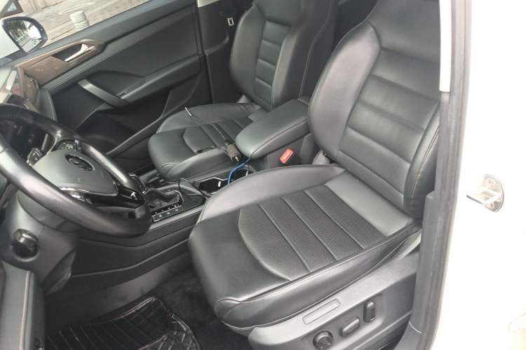 Used Volkswagen Tharu 2021 280TSI Two-Wheel-Drive Luxury Plus Edition Left Front Seat