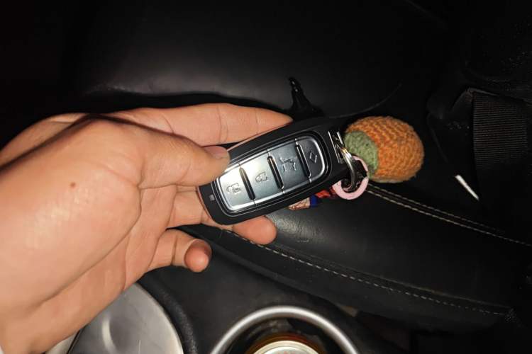 Used Jeep Cherokee 2016 2.0L Superior Edition