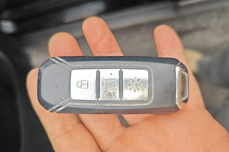 Used SWM X7 2017 1.5T Automatic Smart Enjoyment Version 7 Seats