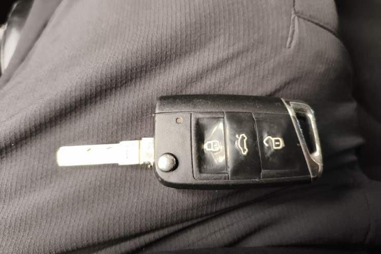 Used Volkswagen Golf 2017 280TSI Automatic R-Line Million-Vehicle Commemorative Edition