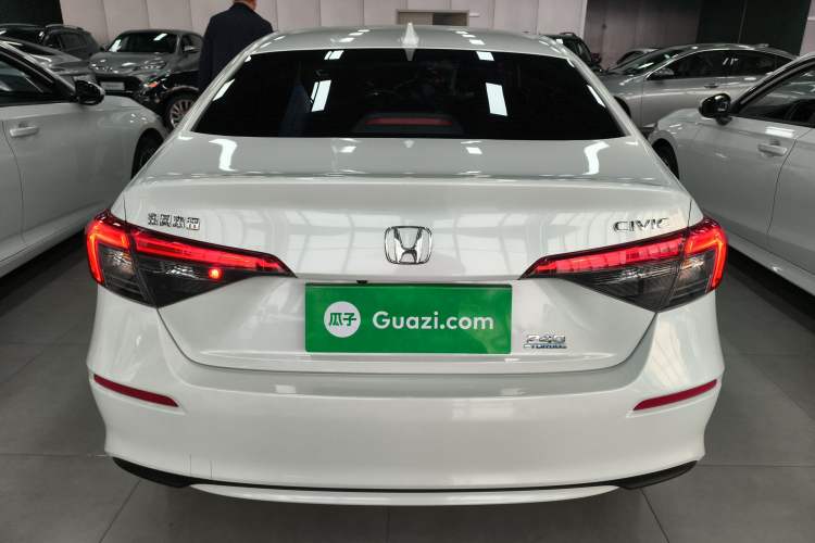 Used Honda Civic 2022 240TURBO CVT Dynamic Edition
