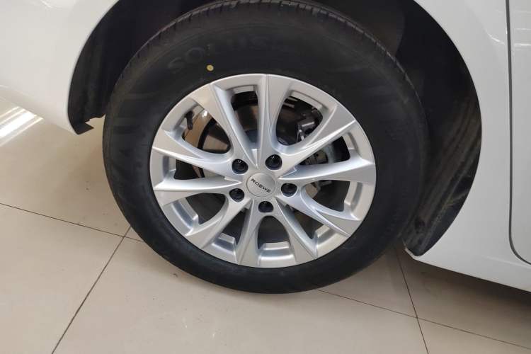 Used Roewe i5 2026 Model 1.5L CVT Luxury Version