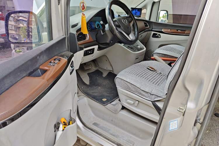 Used JAC Group Refine M5 2016 2.0T Gasoline Automatic Business Edition
