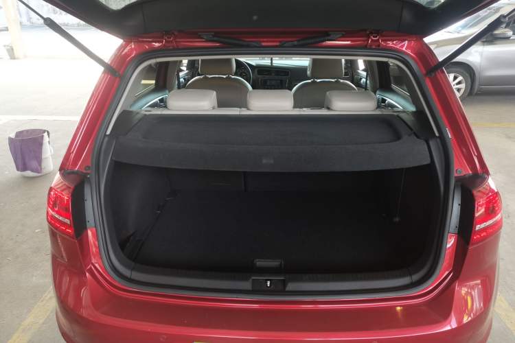 Used Volkswagen Golf 2015 1.6L Automatic Comfort Model