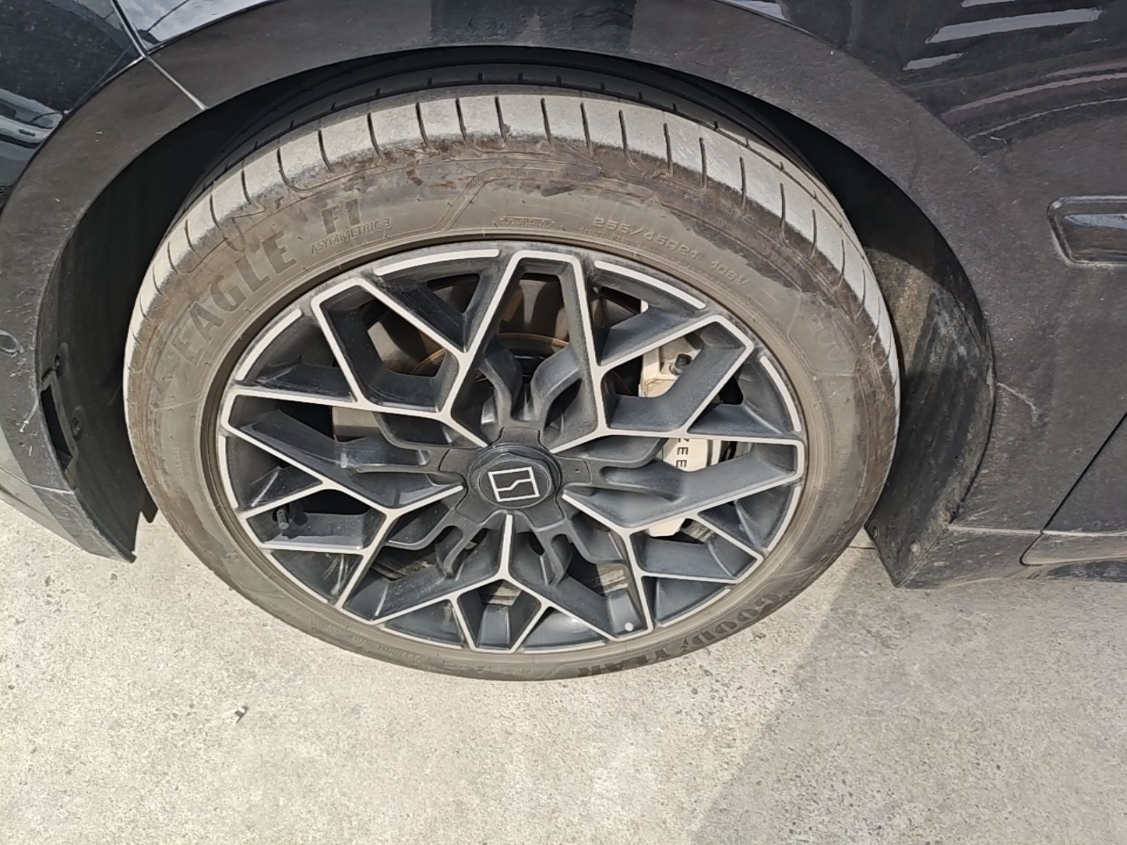 Zeekr 001 2024 WE Edition 95 kWh All-Wheel Drive — снимка 10