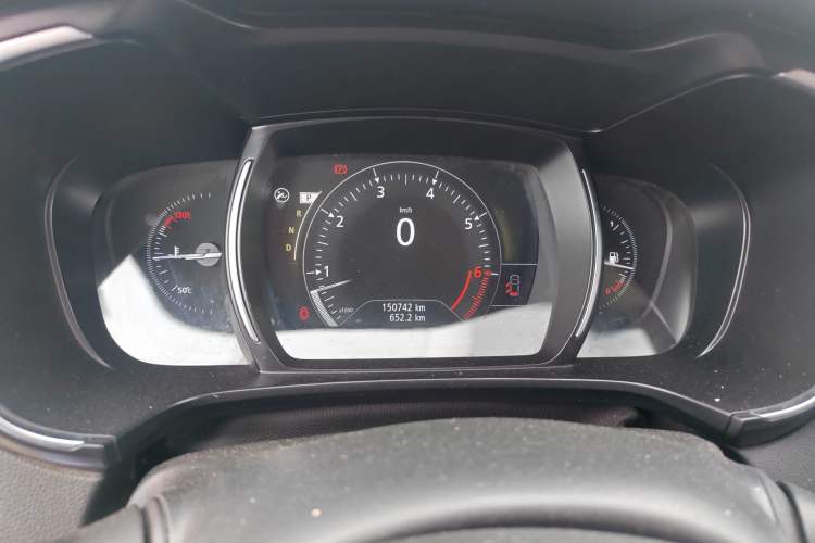 Used Renault Koleos 2017 2.5L Two-Wheel Drive Prestige Edition Instrument Cluster