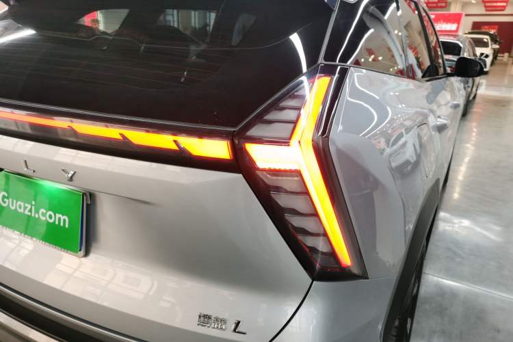 Used Geely Auto FX11 2023 1.5TD DCT Prestige Edition
