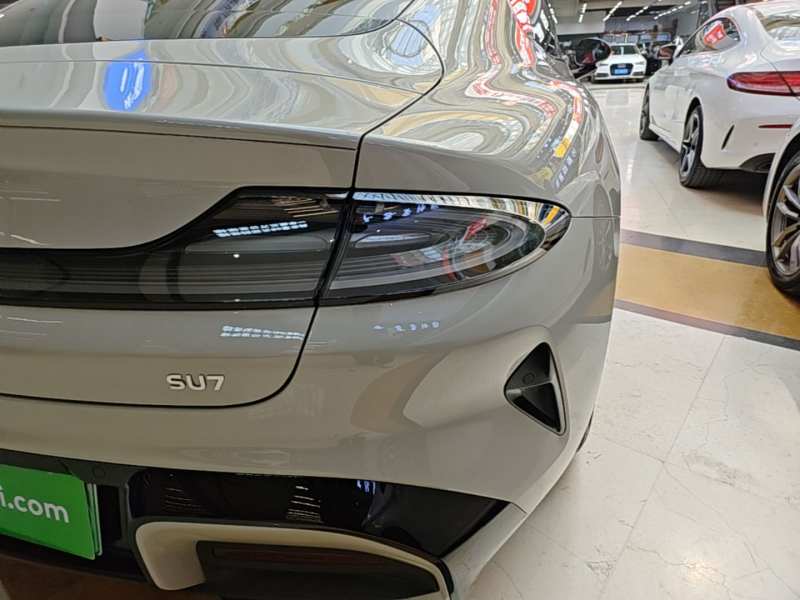 Used Xiaomi Auto SU7 2026 Model Standard Edition — 7