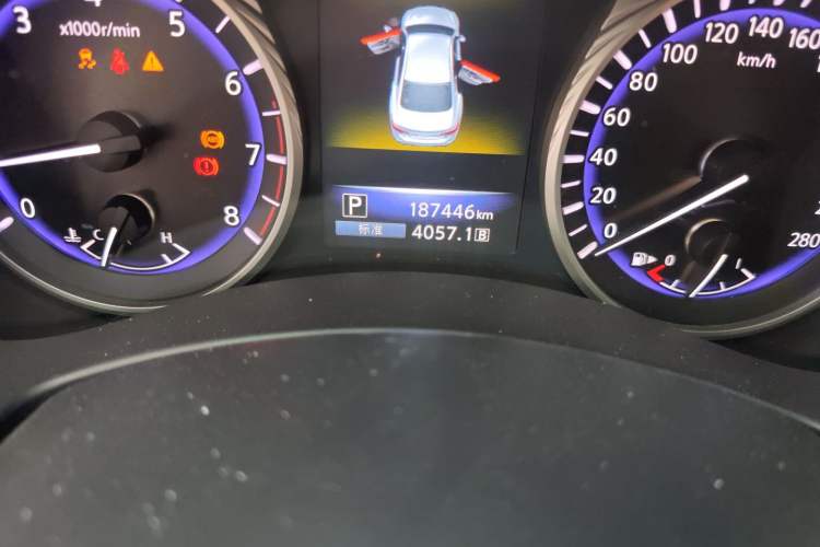 Used Infiniti Q50L 2015 2.0T Luxury Edition