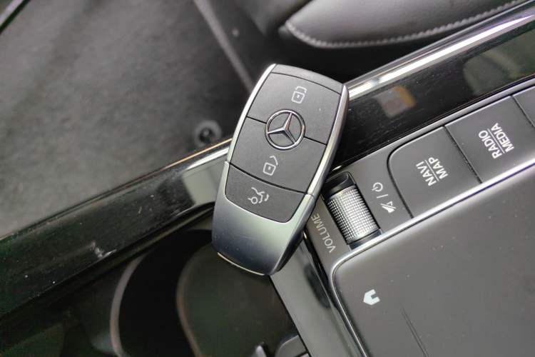 Used Mercedes-Benz A-Class 2021 A 200 L Sport Sedan Fashion Model Vehicle Key