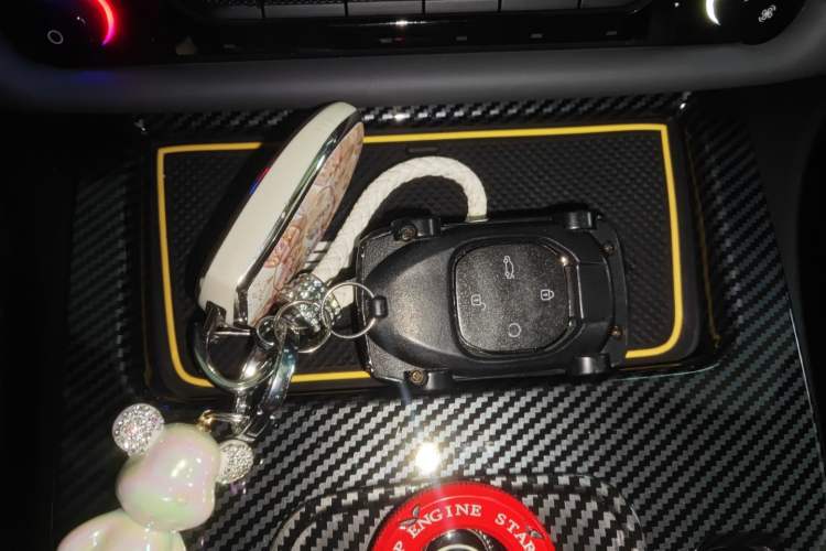 Used GAC Trumpchi EMPOW 2024 270T DCT Yingbao R-Style Edition Vehicle Key