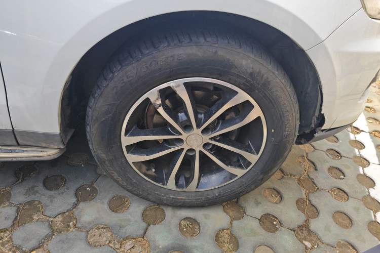 Used Zotye T600 2015 2.0T DCT Prestige Edition