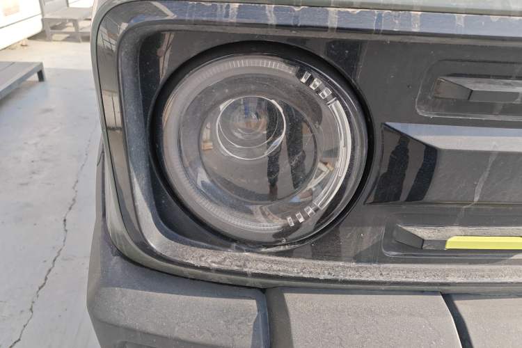 Used Geely Galaxy Panda 2025 210km Panda Rider Right Front Headlight