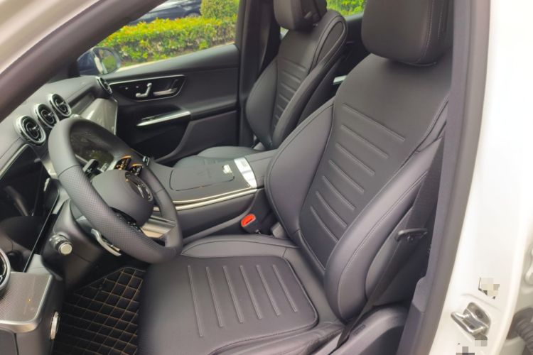 Used Mercedes-Benz GLC Coupe 2026 GLC 260 4MATIC Coupe SUV