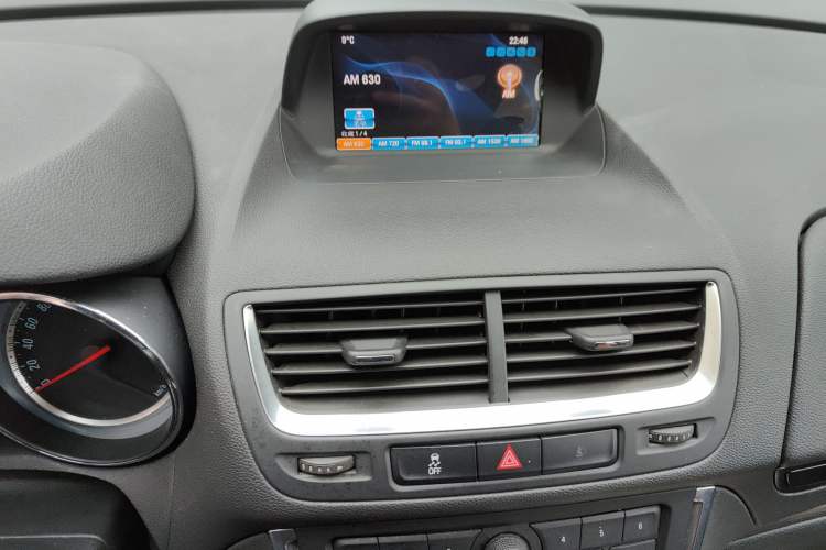 Used Buick Encore 2015 1.4T Automatic Two-Wheel Drive Urban Leading Model