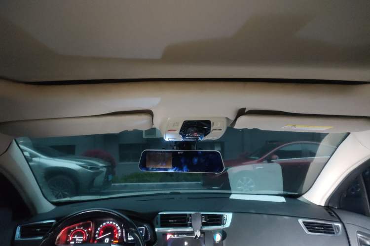 Used DS 6 2016 1.6T Luxury Edition THP160
