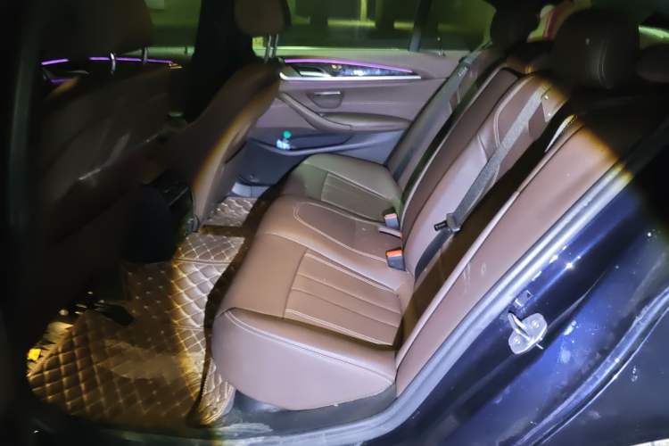 Used BMW 5 Series 2020 525Li M Sport Package