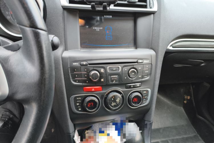 Used Citroen C4L 2013 1.8L Automatic Jingzhi Edition Audio And AC Panel