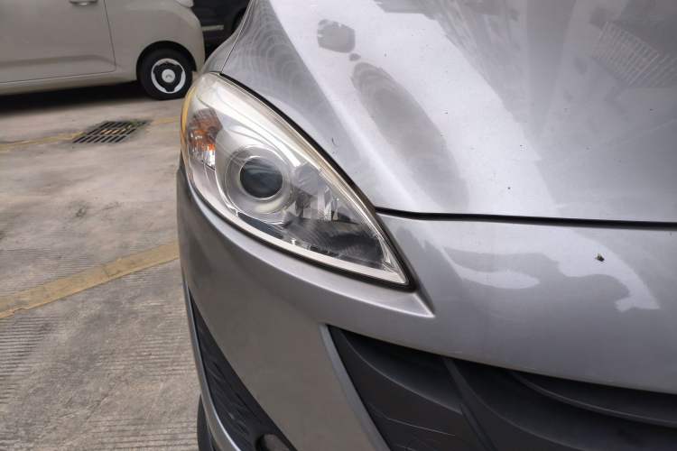 Used Mazda 5 2011 2.0L Automatic Comfort Edition
