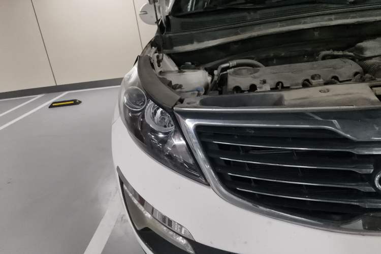 Used Kia Sportage R 2011 2.0L Automatic Two-Wheel Drive GLS