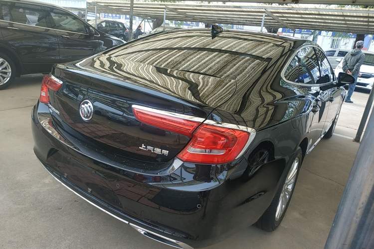 Used Buick LaCrosse 2019 28T Elite Edition Rear Right 45 Deg