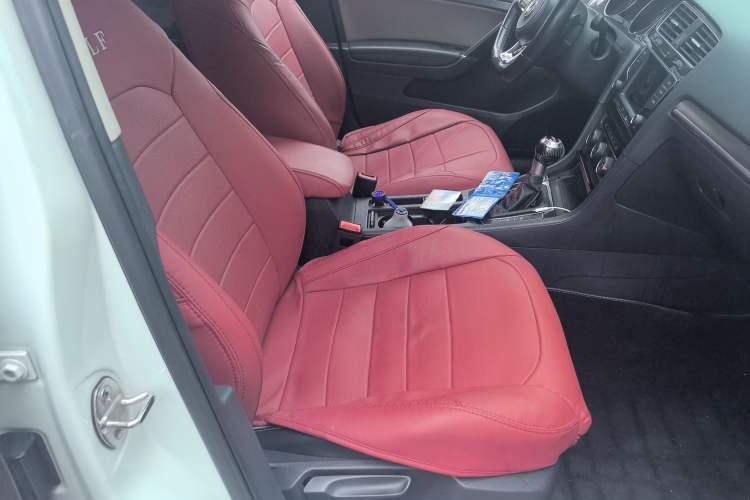 Used Volkswagen Golf 2017 230TSI Automatic Luxury Million-Vehicle Commemorative Edition