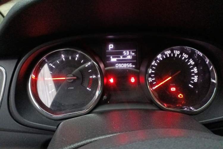 Used Citroen C3-XR 2015 1.6THP Automatic Flagship Model Instrument Cluster