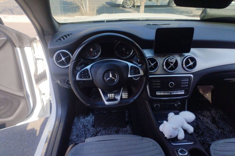 Used Mercedes-Benz CLA 2018 CLA 220 4MATIC
