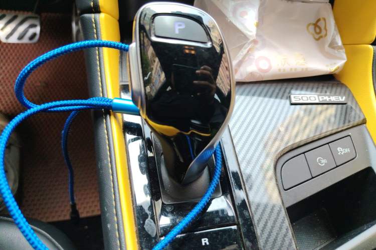 Used MG 6 New Energy 2020 1.5T Hybrid Trophy Flagship Edition Gear Lever