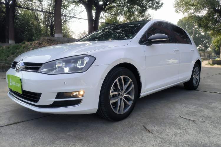 Used Volkswagen Golf 2017 230TSI Automatic Luxury Million-Vehicle Commemorative Edition