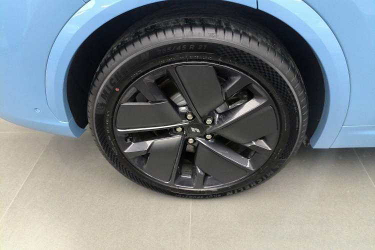 Used Li Auto L7 2025 Ultra Smart Refreshed Edition