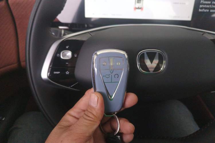 Used CHANGAN CS75 PLUS 2025 4th Generation 1.5T New Blue Whale Smart Luxury Edition