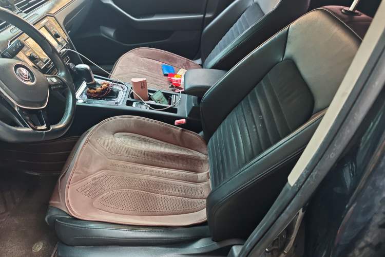 Used Volkswagen Magotan 2018 330TSI DSG Luxury Model Left Front Seat