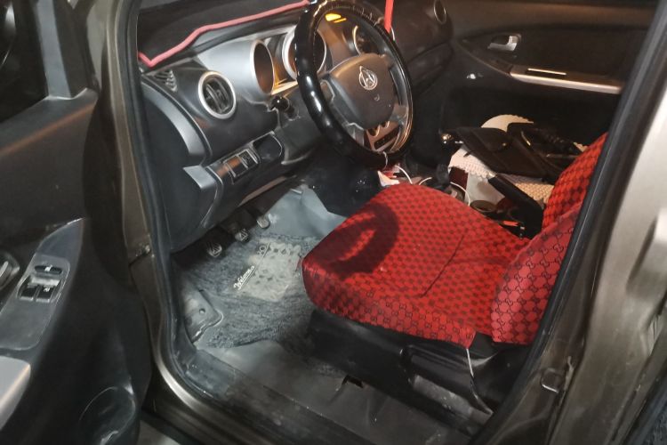 Used CHANGAN KAICHENG Ounuo S 2015 1.5L CNG Model