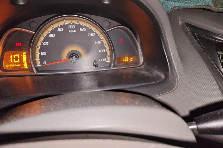 Used Chevrolet Sail 2011 Hatchback 1.4L Manual Happiness Edition