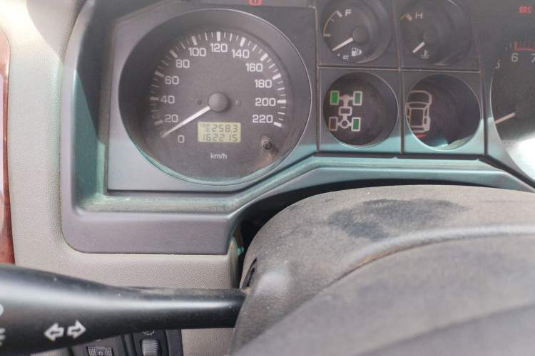 Used Mitsubishi Pajero 2011 V73 3.0L AT GLX
