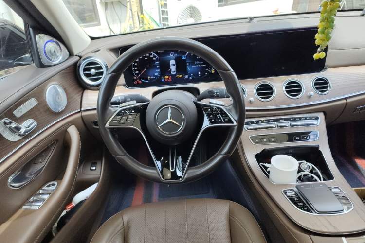 Used Mercedes-Benz E-Class 2021 E 300 L Luxury Model
