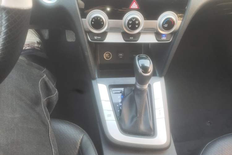 Used Hyundai Elantra (6th Generation / Lingdong) 2020 1.5L CVT Smart & Stylish – Elite Version