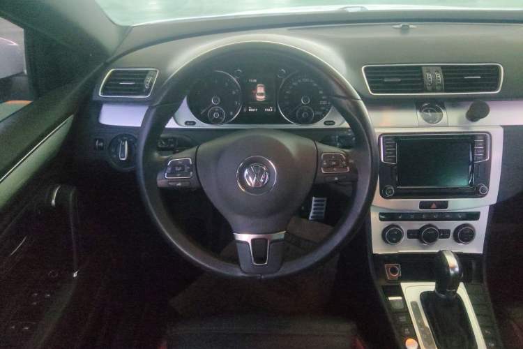 Used Volkswagen FAW-Volkswagen CC 2016 1.8TSI Luxury Model