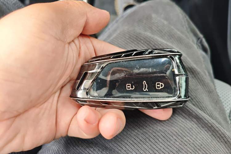 Used Volkswagen Tavendor 2024 380TSI All-Wheel Drive R-Line Cruise Edition