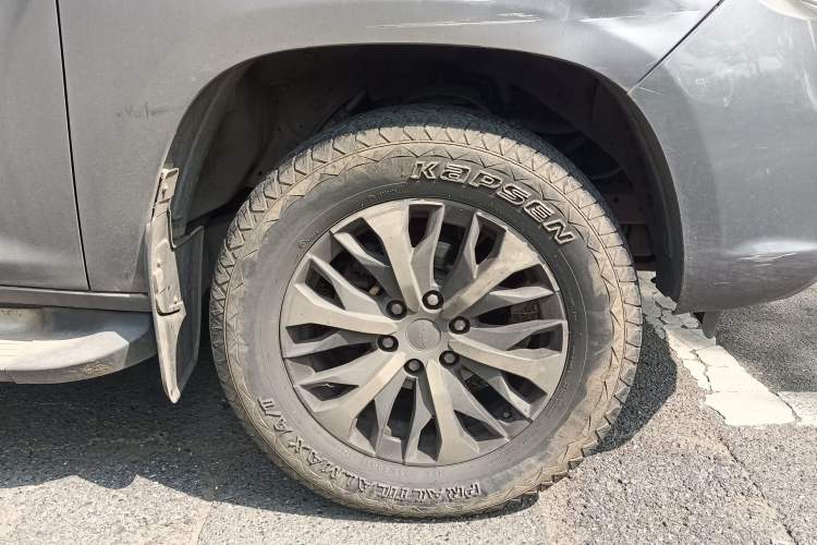 Used SAIC MAXUS T70 2021 2.0T Diesel Automatic 4x4 Elite Version with Long Bed and High Ground Clearance