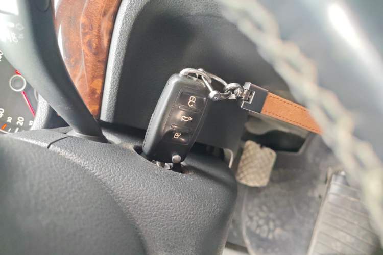 Used Volkswagen Passat 2011 1.8TSI DSG Prestige Edition Vehicle Key