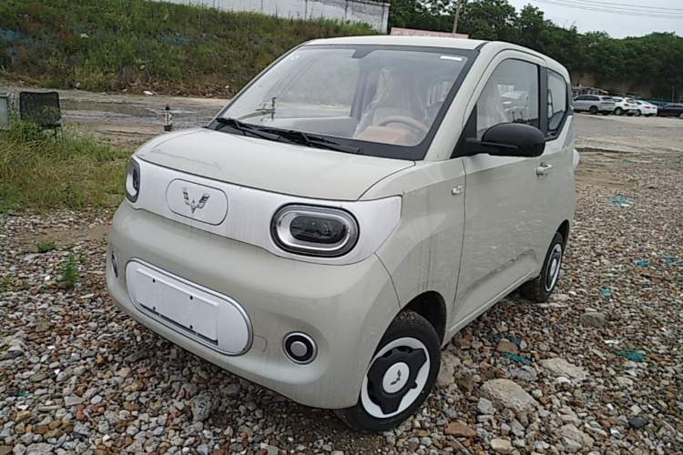 Used Wuling Hongguang MINIEV 2024 3rd Generation 215km Youth Edition